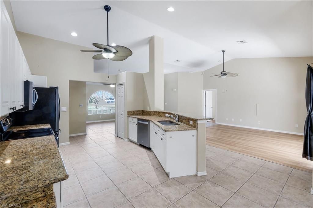 1121 NW 27th Ave, Cape Coral, FL 33993 Photo