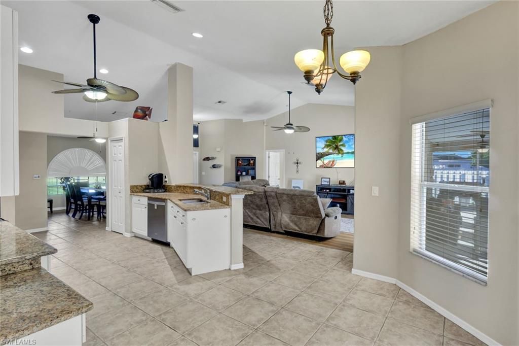 1121 NW 27th Ave, Cape Coral, FL 33993 Photo