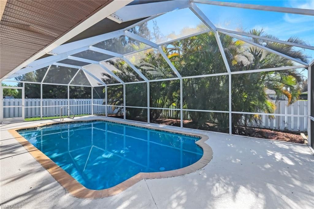 1121 NW 27th Ave, Cape Coral, FL 33993 Photo