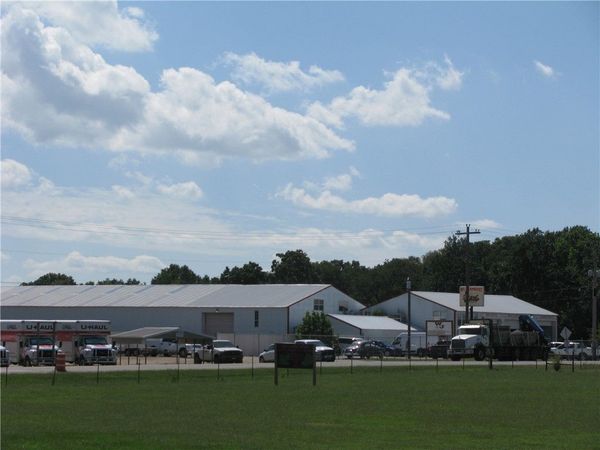 15651 W Highway 72, Gravette, AR 72736