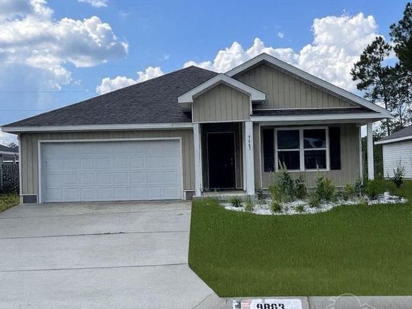 9663 Angel Oak Dr, Pensacola, FL 32526
