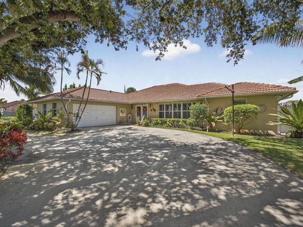 7625 Clarke Road, Lake Clarke Shores, FL 33406