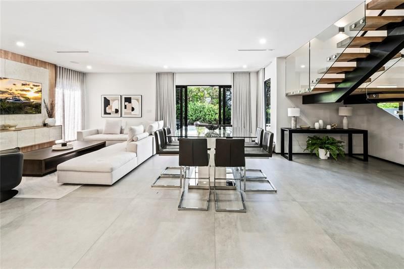 3320 NE 17th Street, Fort Lauderdale, FL 33305 Photo