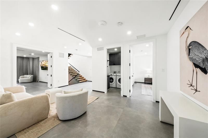 3320 NE 17th Street, Fort Lauderdale, FL 33305 Photo