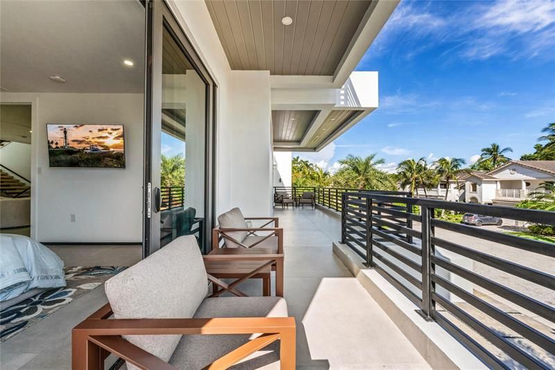 3320 NE 17th Street, Fort Lauderdale, FL 33305 Photo