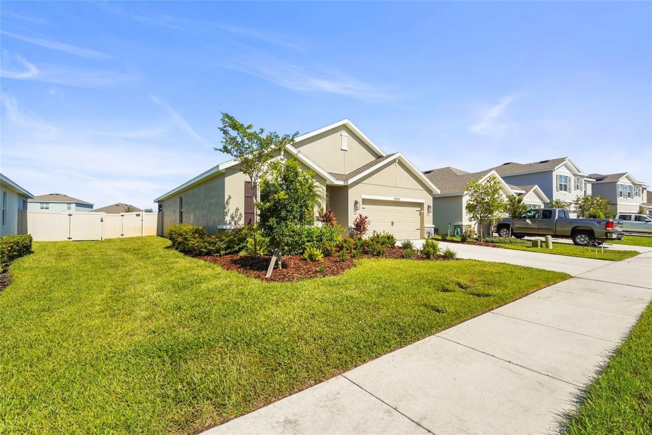 17415 Harvest Moon Way, Bradenton, FL 34211 Photo