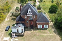 6376 N Silverton Street photo 4