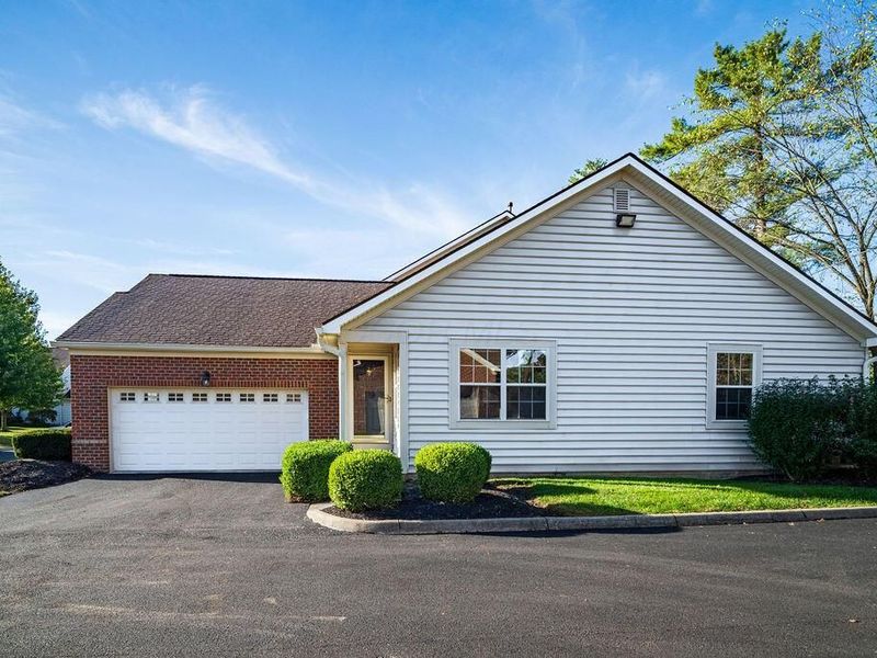 3999 Kensingwood Drive, Columbus, OH 43230 Photo 1