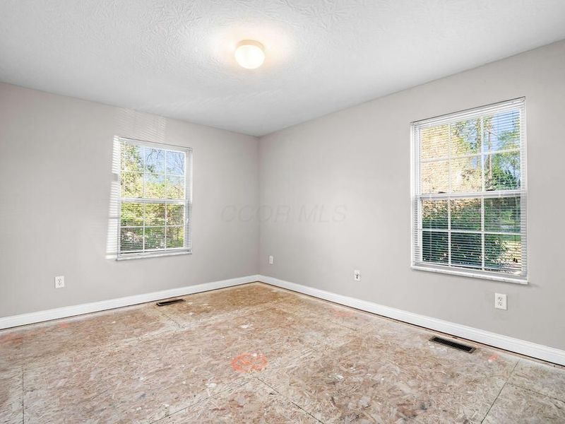 3999 Kensingwood Drive, Columbus, OH 43230 Photo 18