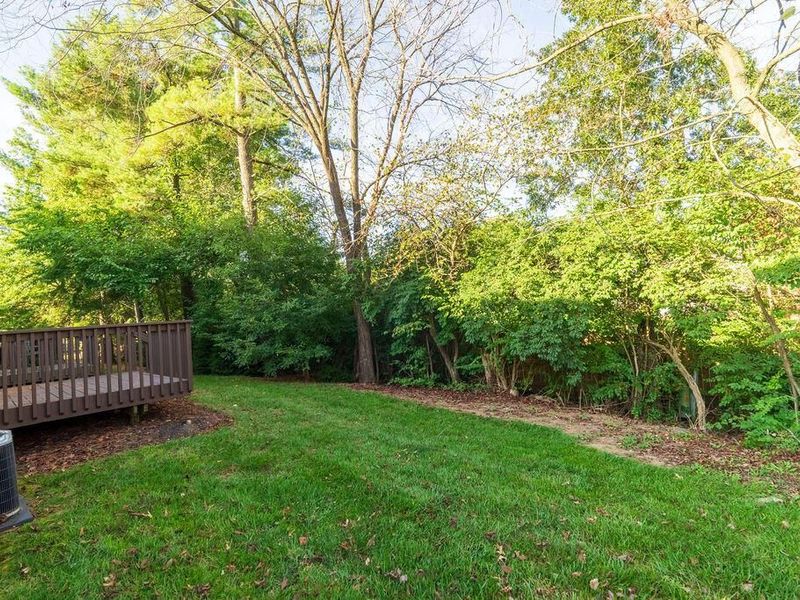 3999 Kensingwood Drive, Columbus, OH 43230 Photo 30