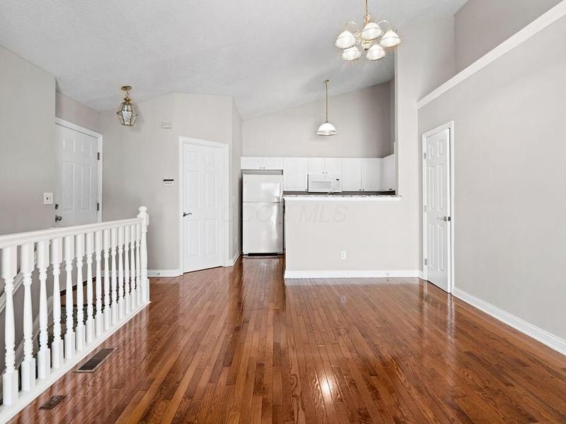 3999 Kensingwood Drive, Columbus, OH 43230 Photo 7