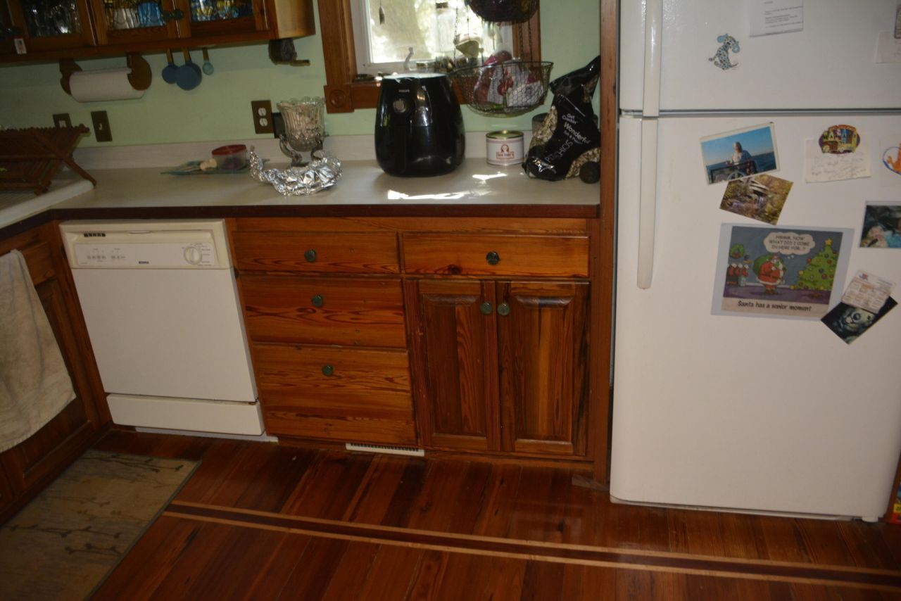 1042 Highway 174 Photo 8