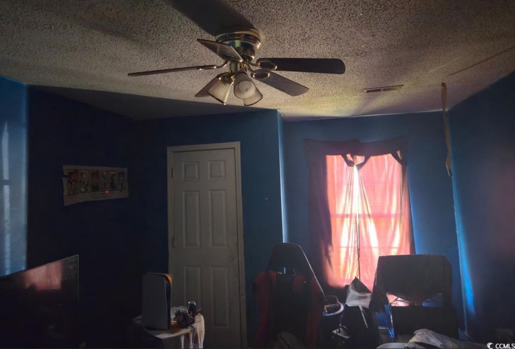 315 Chapman Pl. Photo 12