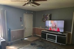 315 Chapman Pl. photo 4