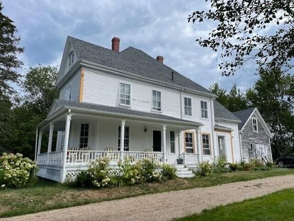 19 High Street, Cherryfield, ME 04622