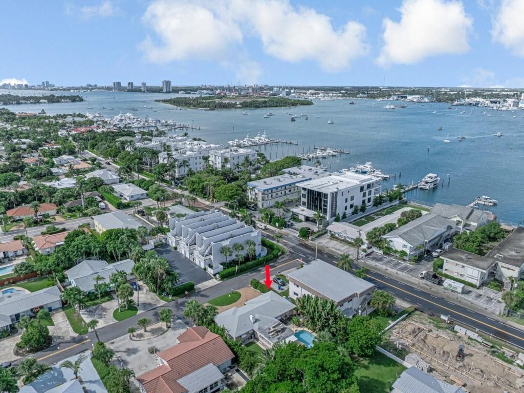 1122 Beach Road, Singer Island, FL 33404 Photo