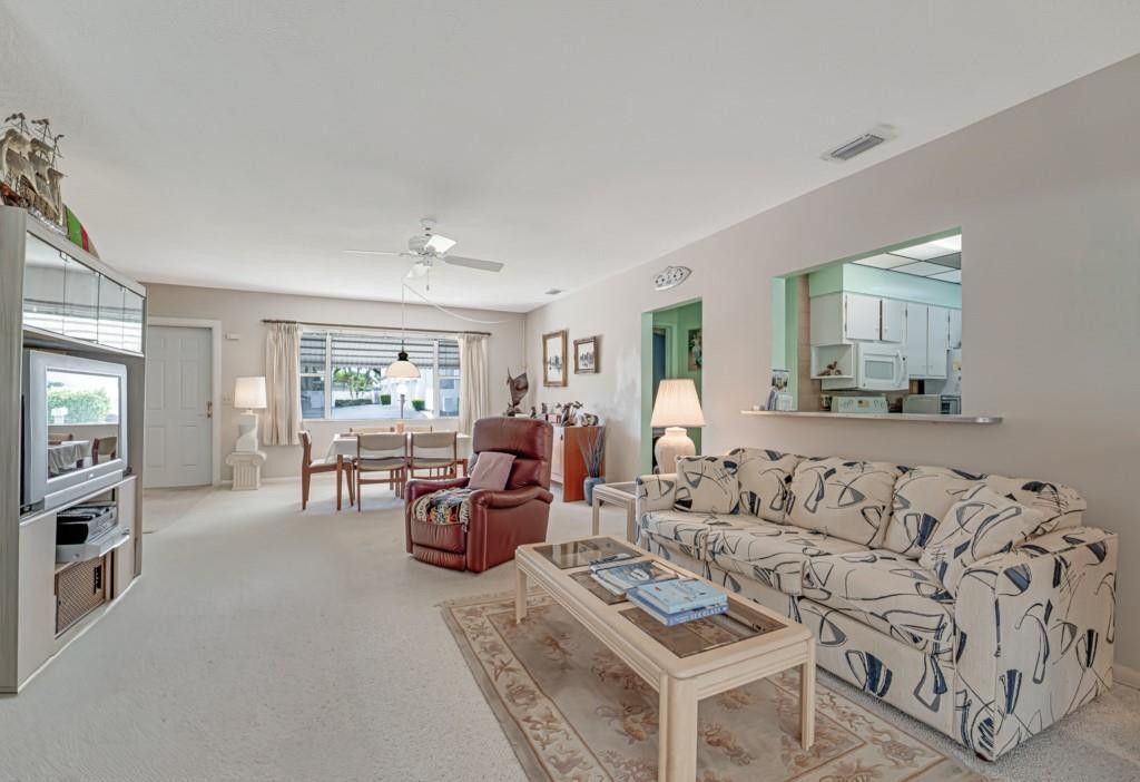 1122 Beach Road, Singer Island, FL 33404 Photo