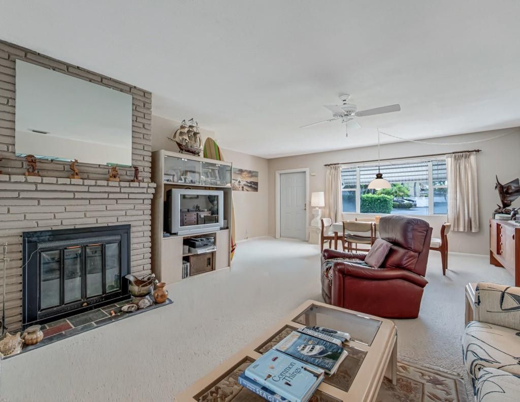 1122 Beach Road, Singer Island, FL 33404 Photo