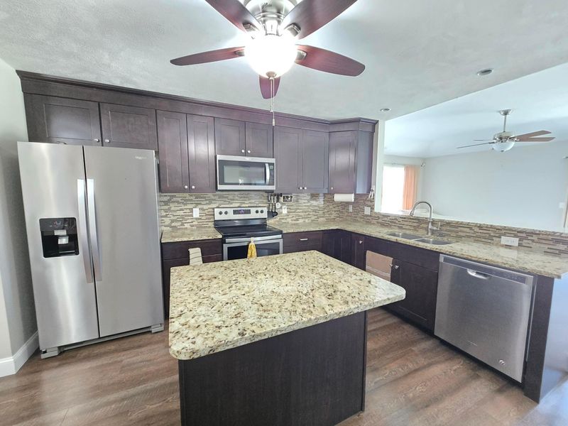 1909 Teakwood Drive, Ontario, OH 44906 Photo 14