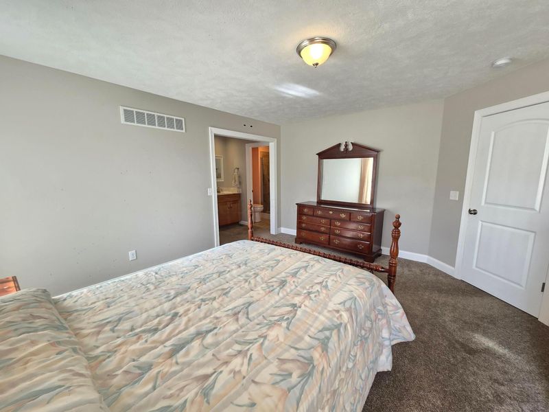 1909 Teakwood Drive, Ontario, OH 44906 Photo 24