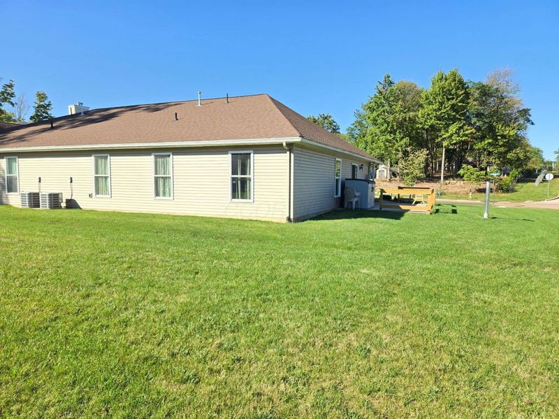 1909 Teakwood Drive, Ontario, OH 44906 Photo 6