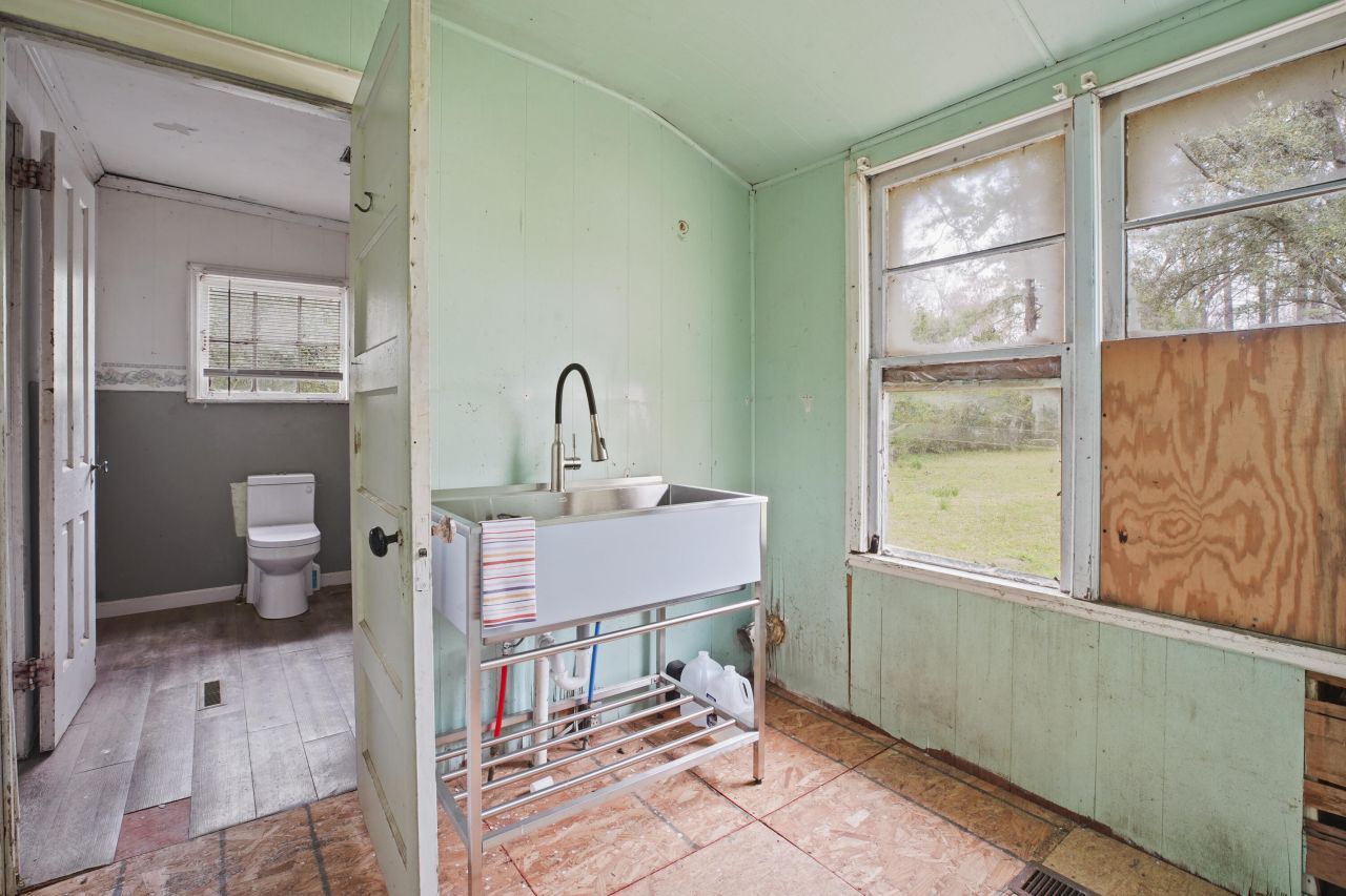 2604 Highway 78 Photo 25