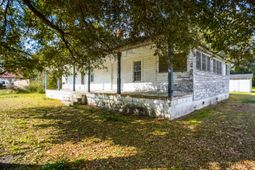 2604 Highway 78 photo 4