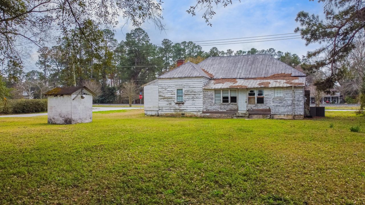 2604 Highway 78 Photo 7