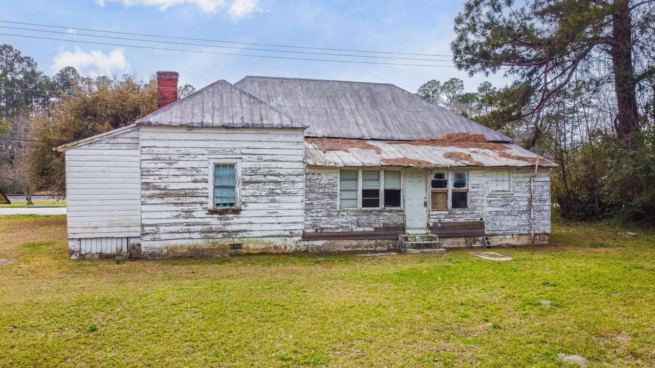 2604 Highway 78 Photo 9