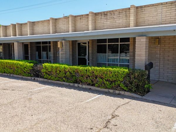 1025 E 10TH Street, Douglas, AZ 85607