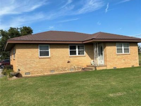 518 N 15th Street, Thomas, OK 73669