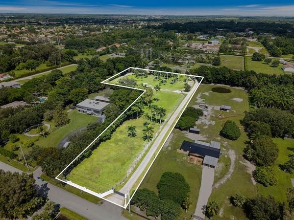 14501 Mustang Trl, Southwest Ranches, FL 33330