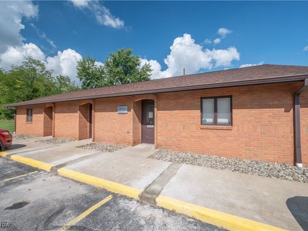1360 N Main Street, Mineral Ridge, OH 44440