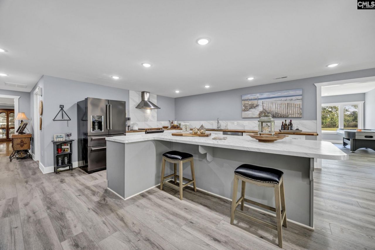 187 Peach Tree Street Photo 10