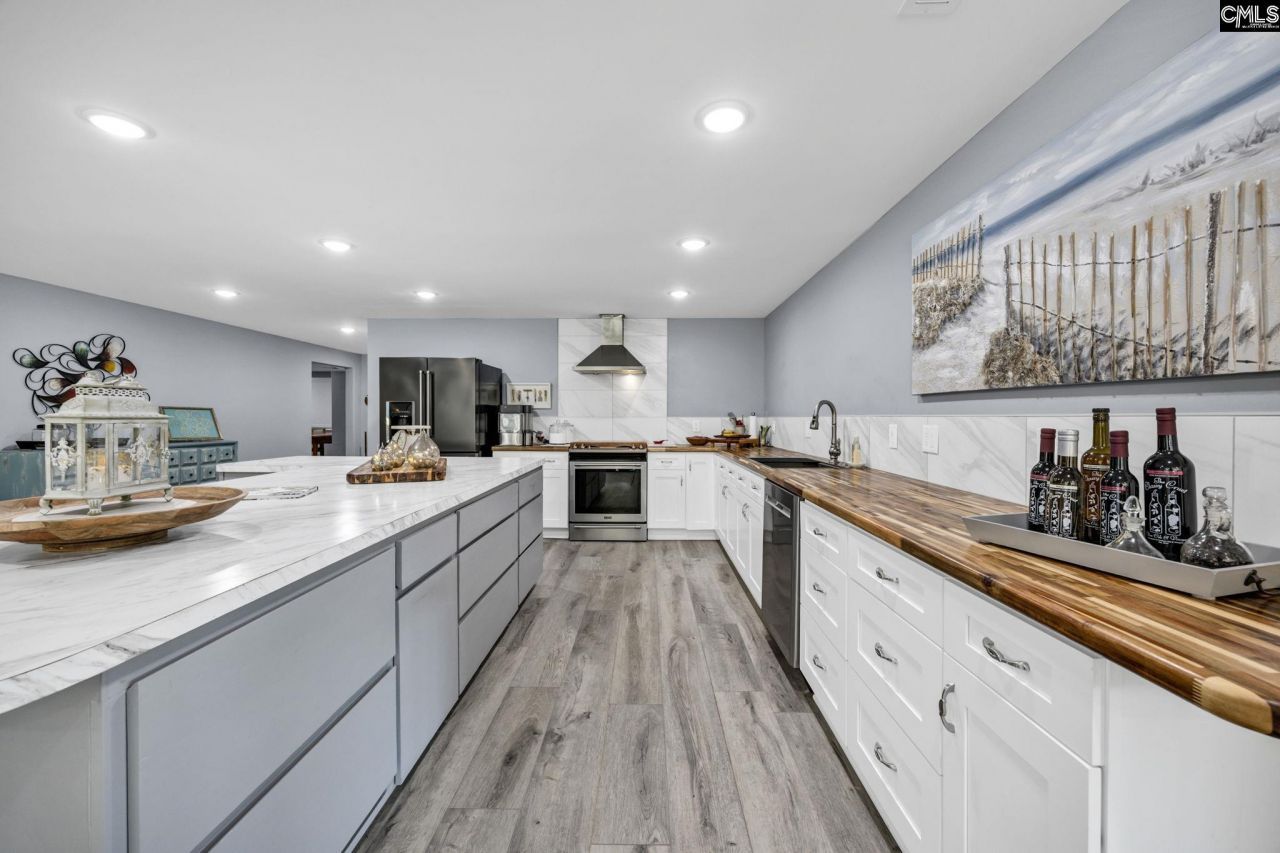 187 Peach Tree Street Photo 13