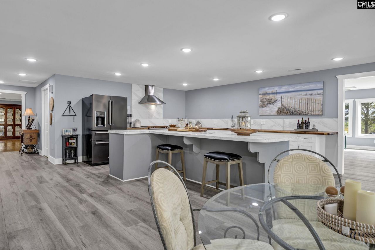 187 Peach Tree Street Photo 20