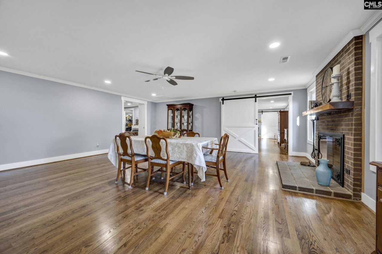 187 Peach Tree Street Photo 22