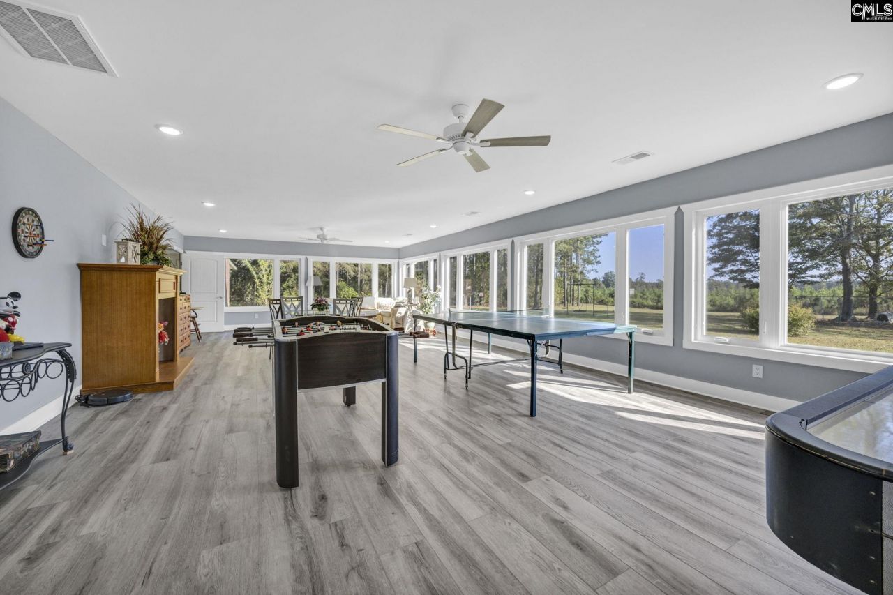 187 Peach Tree Street Photo 25