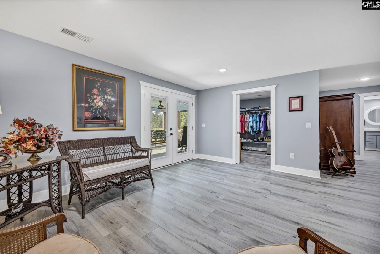 187 Peach Tree Street Photo 31