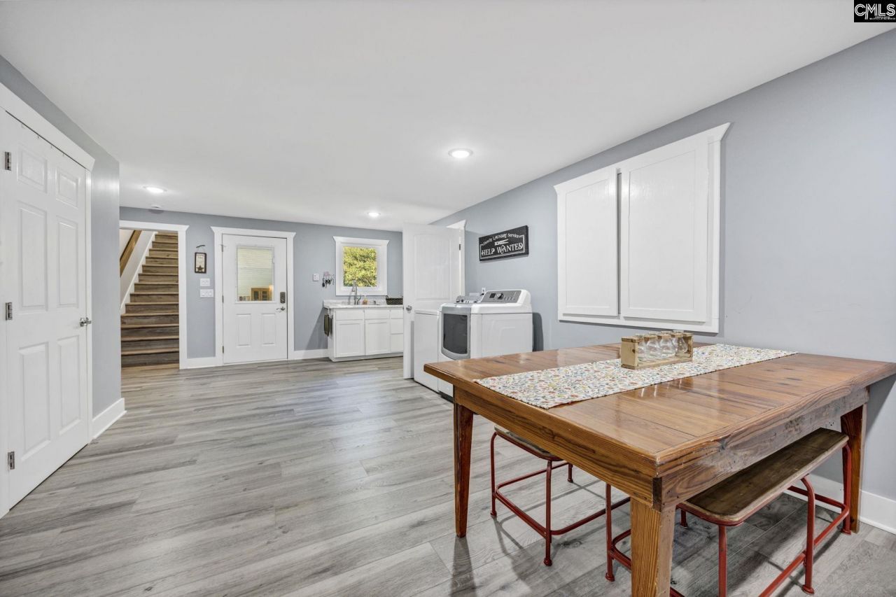 187 Peach Tree Street Photo 49