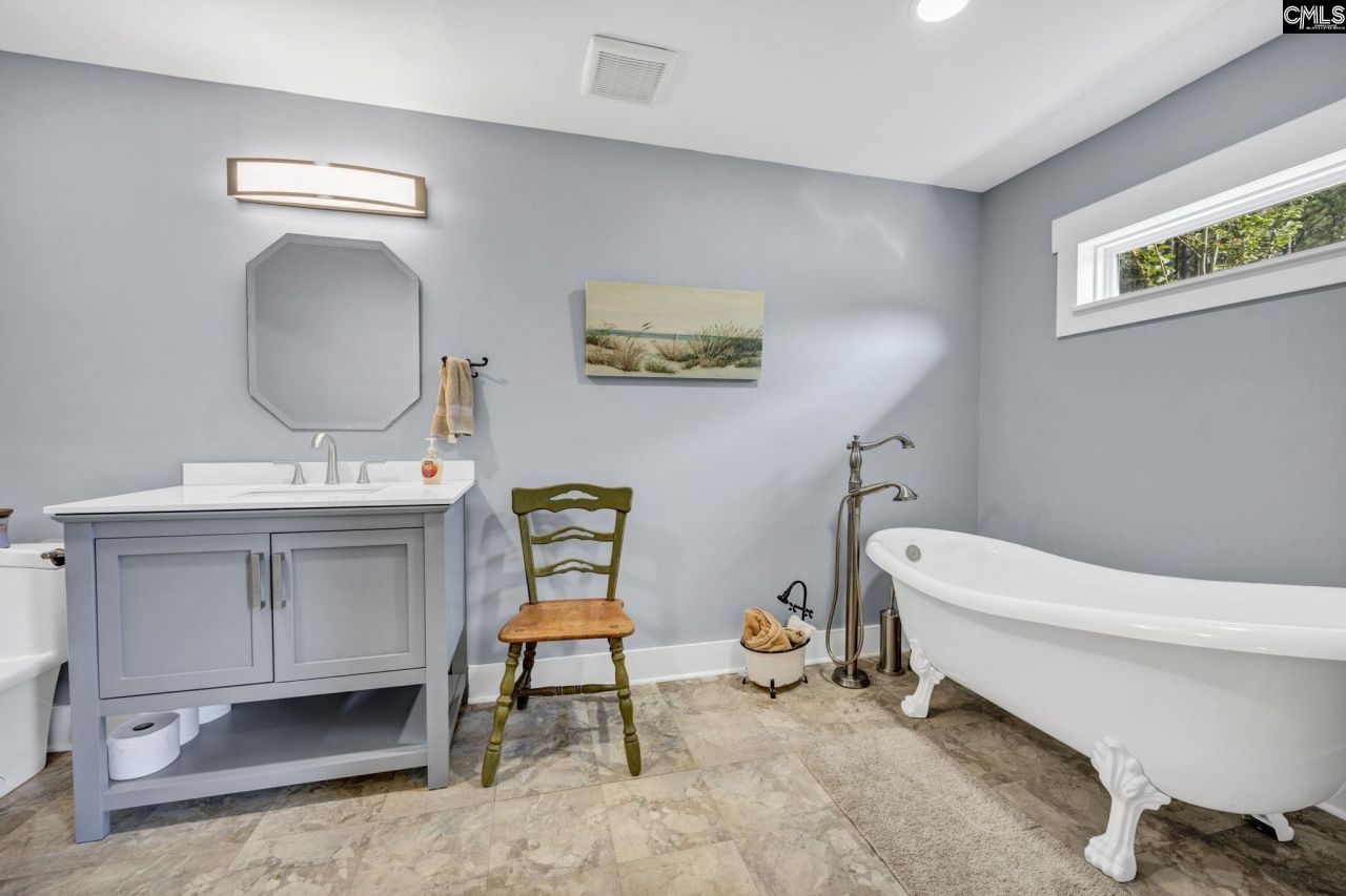 187 Peach Tree Street Photo 55