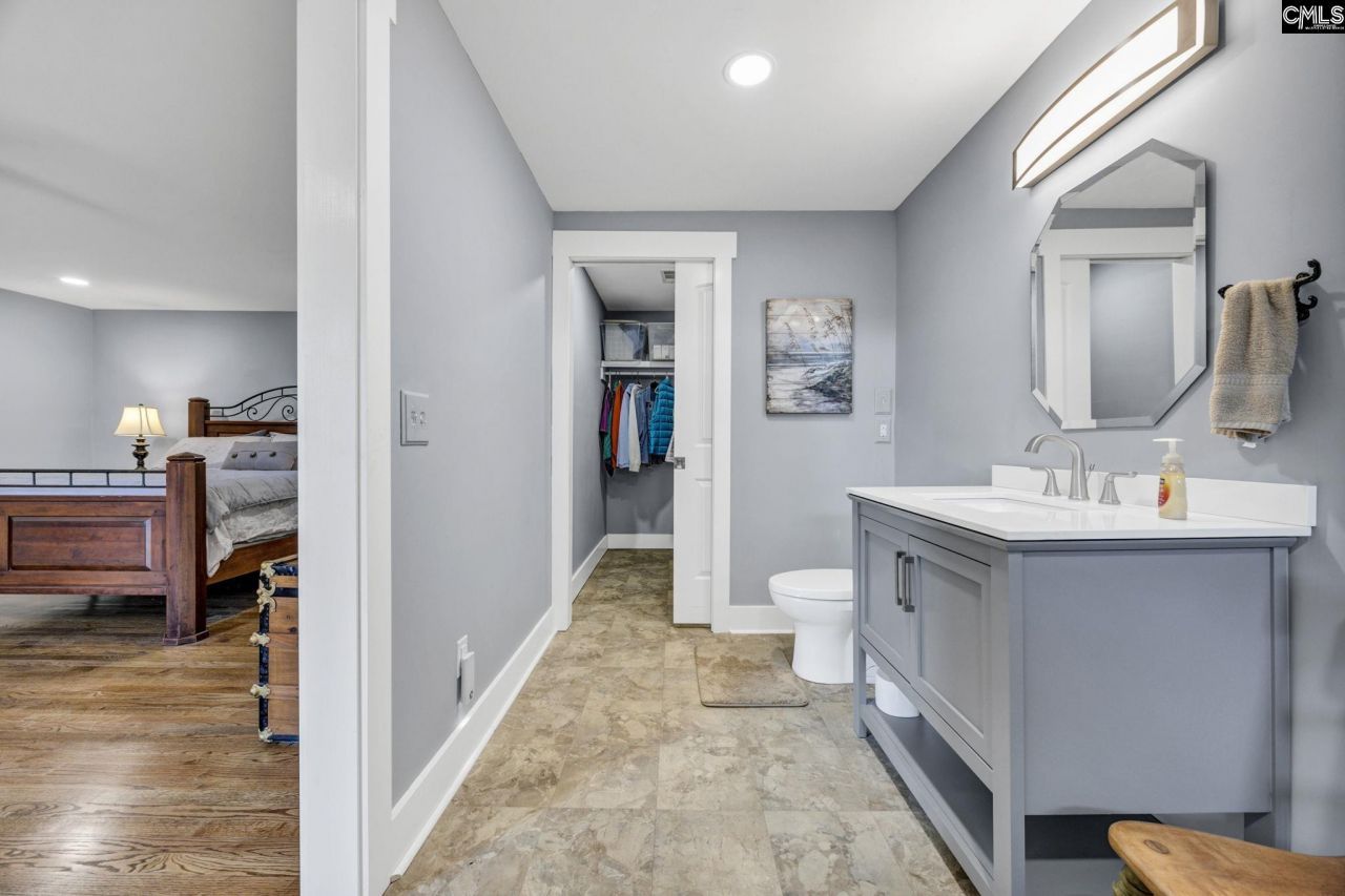 187 Peach Tree Street Photo 56