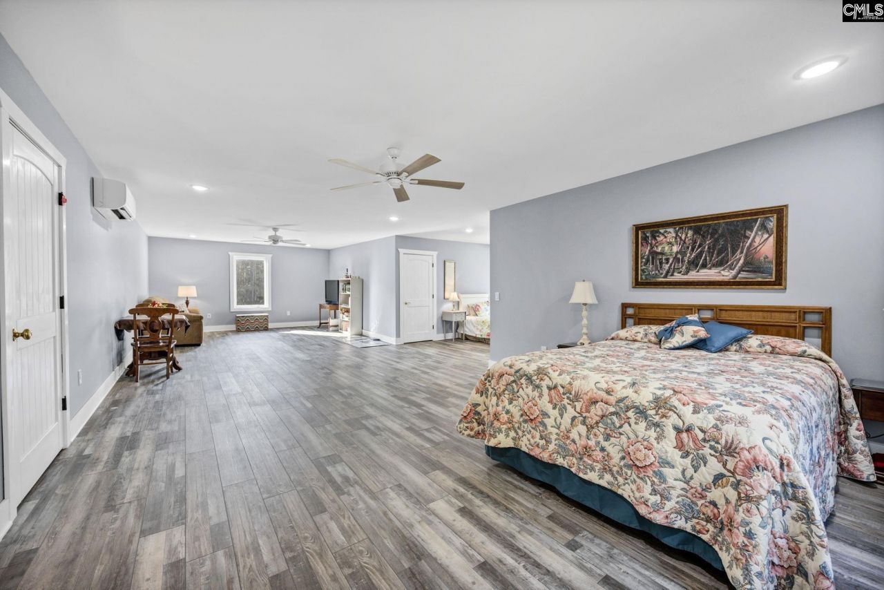 187 Peach Tree Street Photo 58