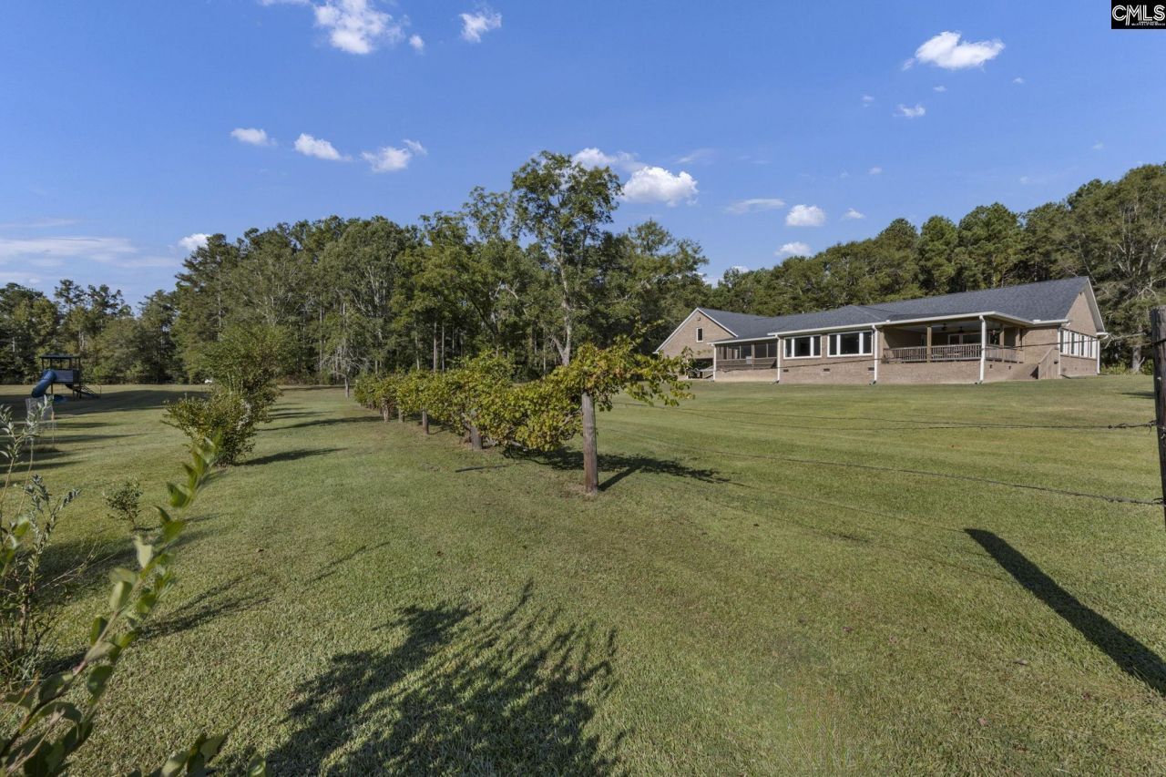 187 Peach Tree Street Photo 72