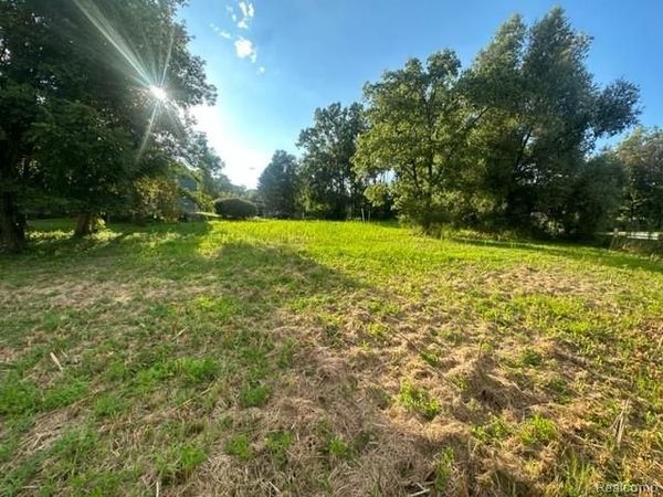 4886 Harding Avenue, Independence Twp, MI 48346