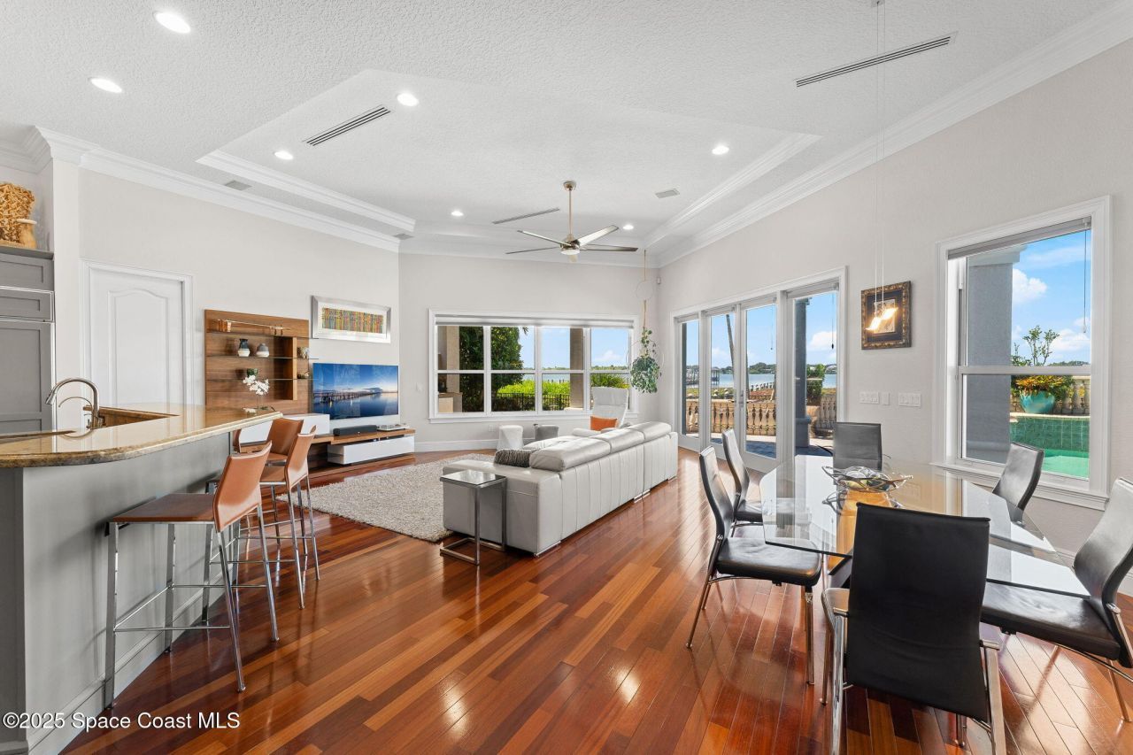 327 Lansing Island Drive, Indian Harbor Beach, FL 32937 Photo