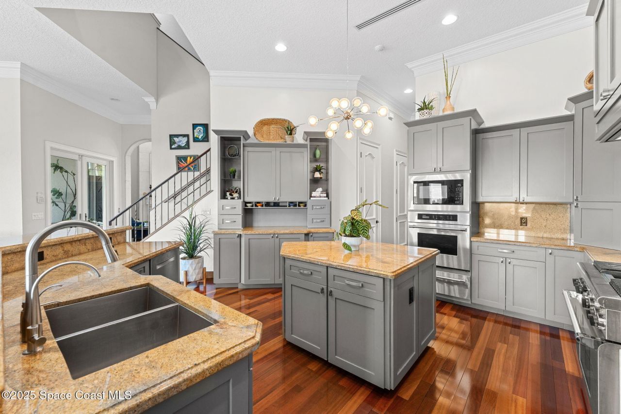 327 Lansing Island Drive, Indian Harbor Beach, FL 32937 Photo