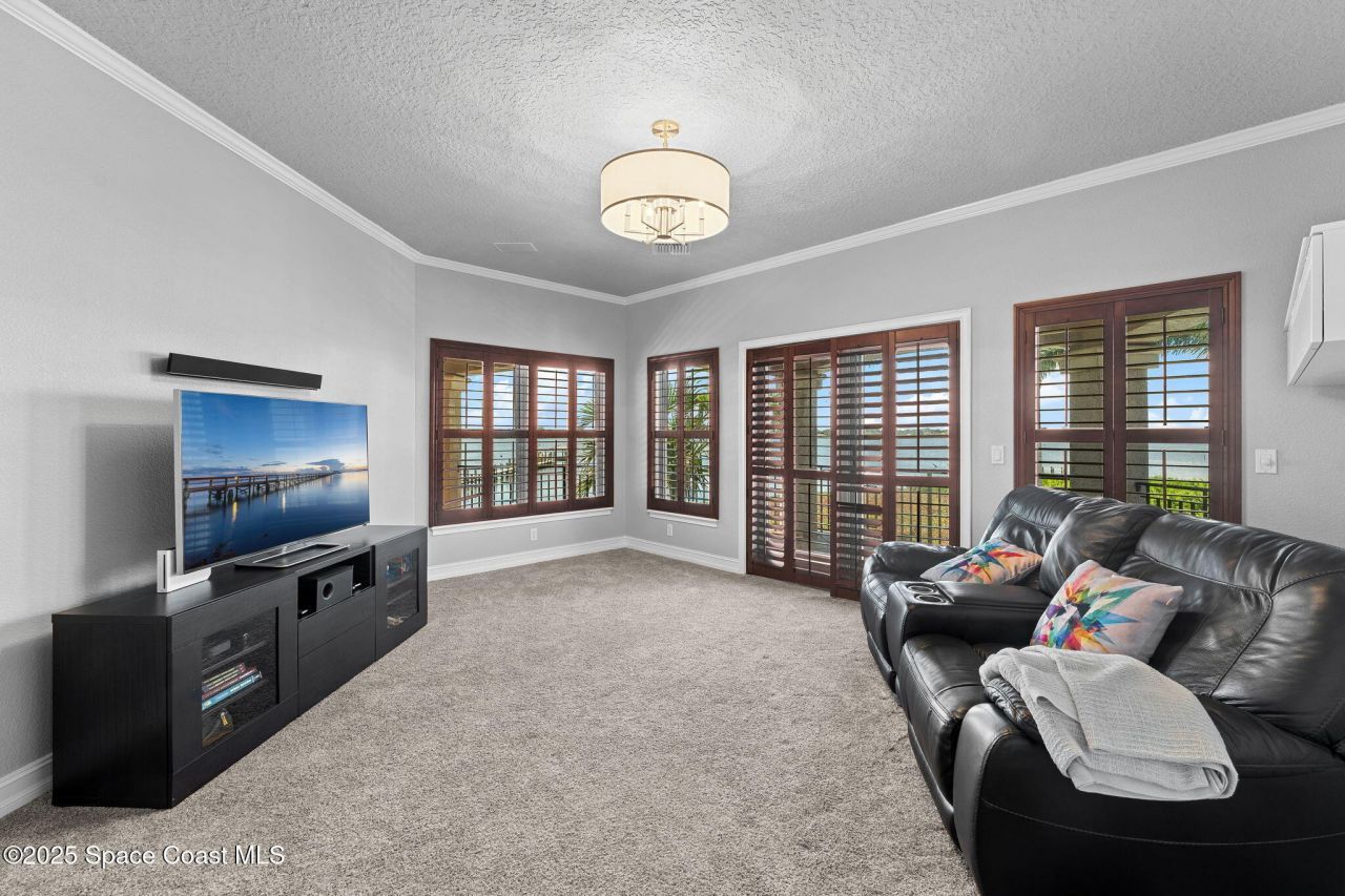 327 Lansing Island Drive, Indian Harbor Beach, FL 32937 Photo