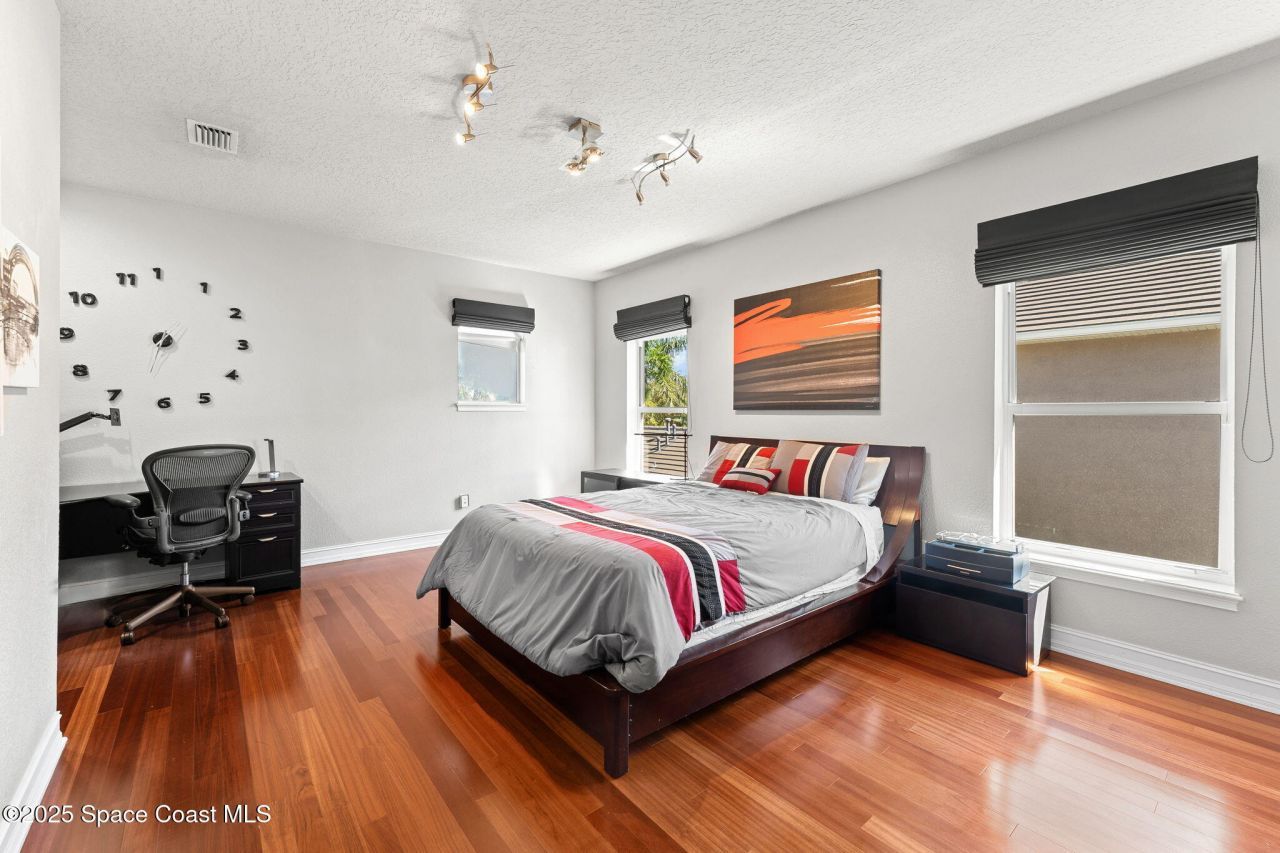 327 Lansing Island Drive, Indian Harbor Beach, FL 32937 Photo