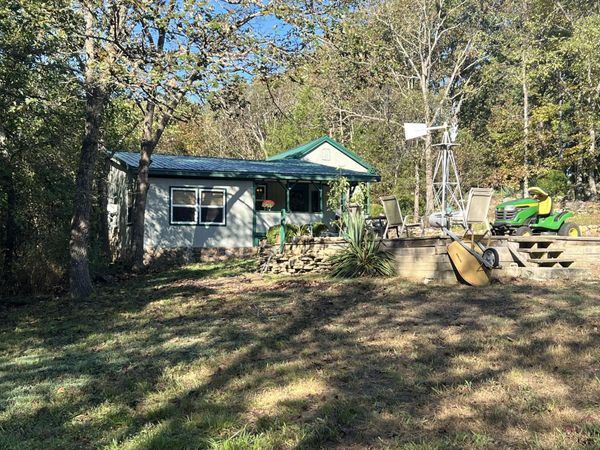 112 Corbin Valley, Tecumseh, MO 65760